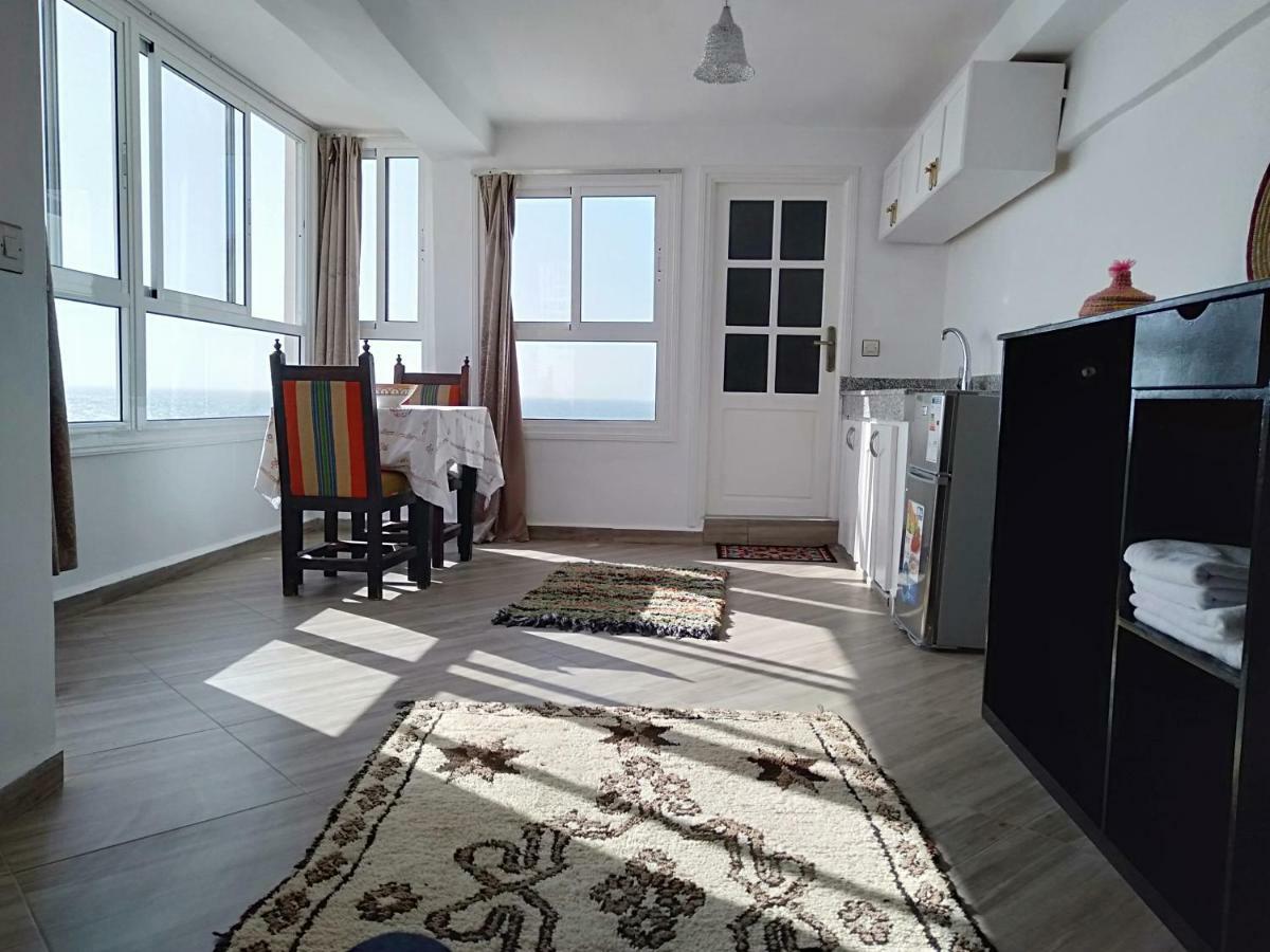 Appartements La Grotte Эс-Сувейра Экстерьер фото