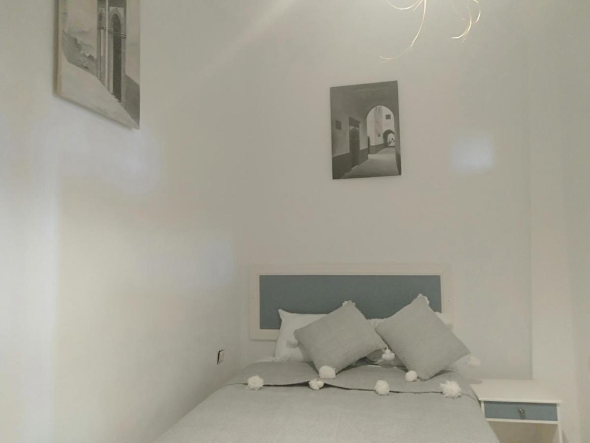 Appartements La Grotte Эс-Сувейра Экстерьер фото